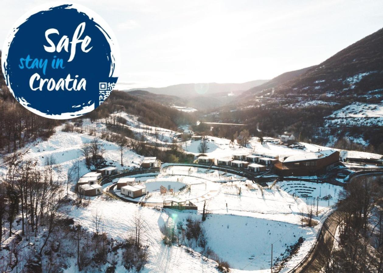 Mobile Homes Camping Plitvice スモーヤナク エクステリア 写真