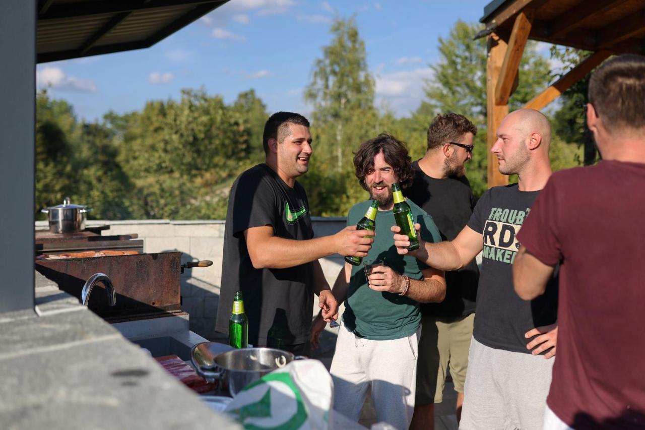 Mobile Homes Camping Plitvice スモーヤナク エクステリア 写真
