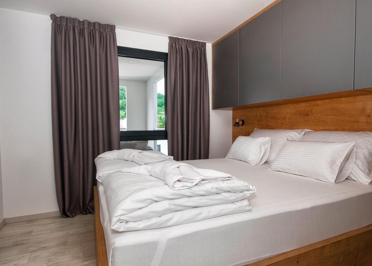Mobile Homes Camping Plitvice スモーヤナク エクステリア 写真