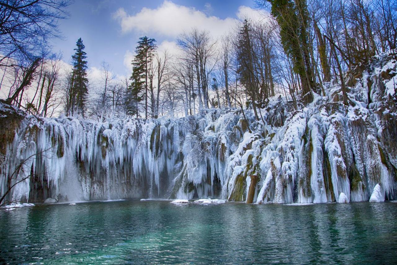 Mobile Homes Camping Plitvice スモーヤナク エクステリア 写真